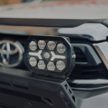 W Night Seeker 7” LED Spotlights